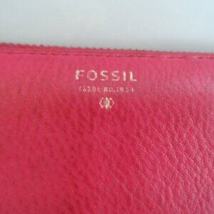 Fossil - Genuine Leather